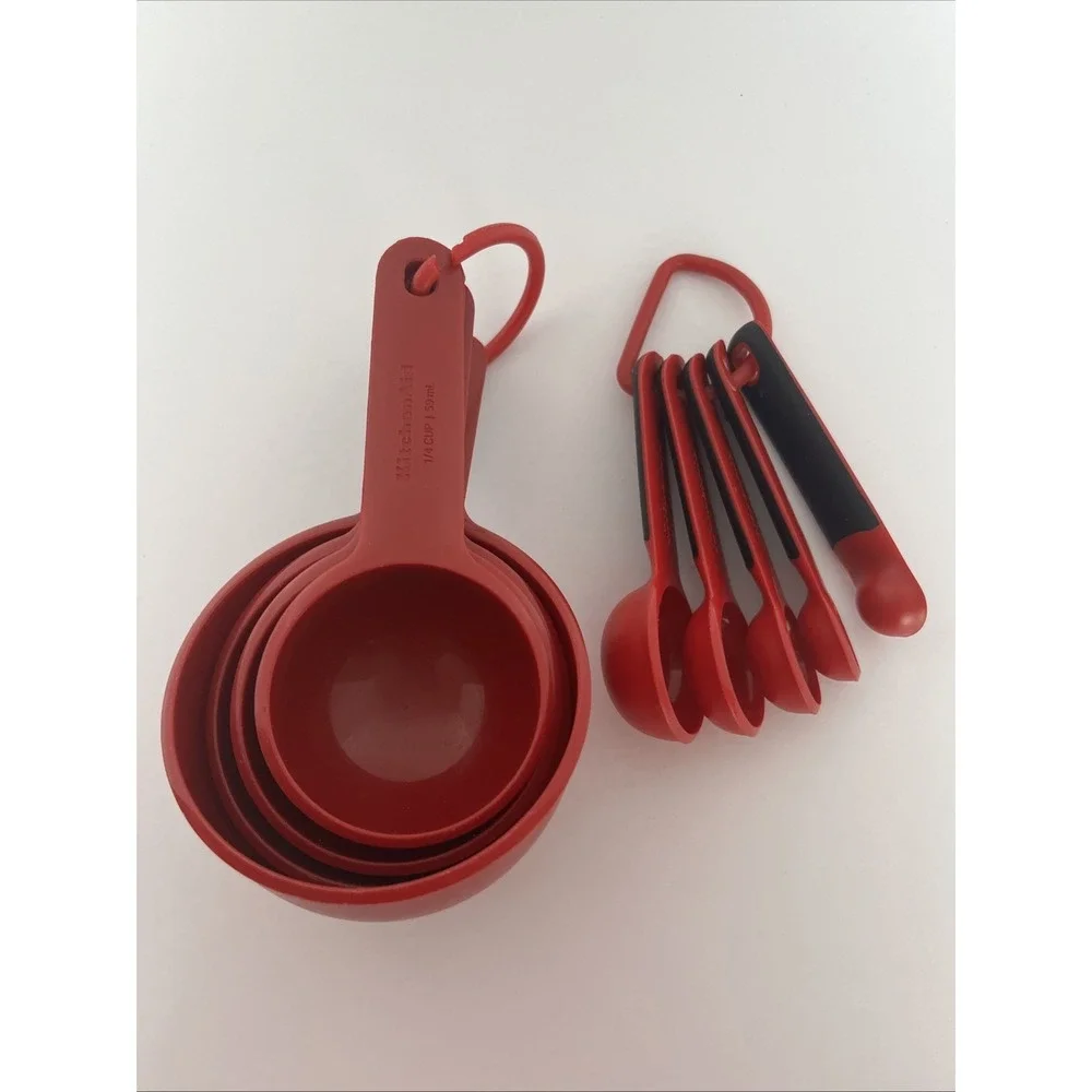 Kitchen Aid Measuring Cups and‎ Spoons Bundle Red EUC Please Read Description
